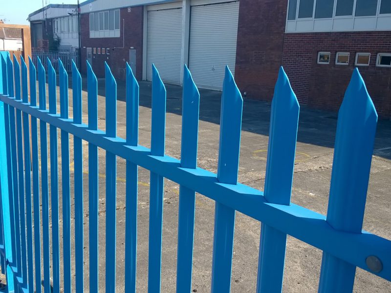 A Lochrin Classic™ fence.