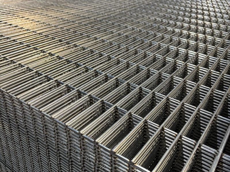 HS2 security fencing.