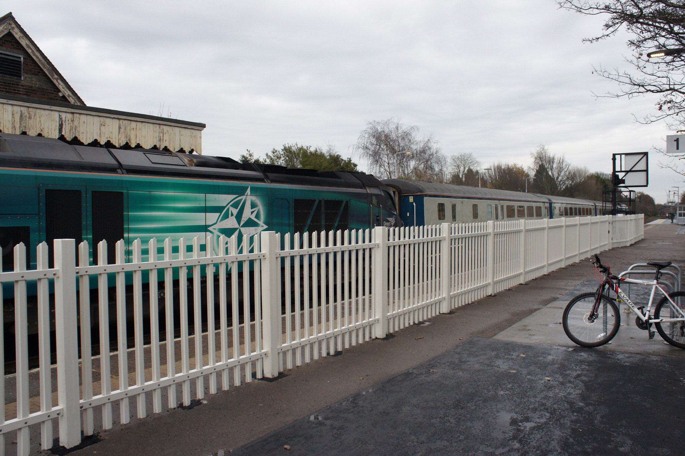Lochrin POLYsade™ GRP palisade fencing installed to a train station.