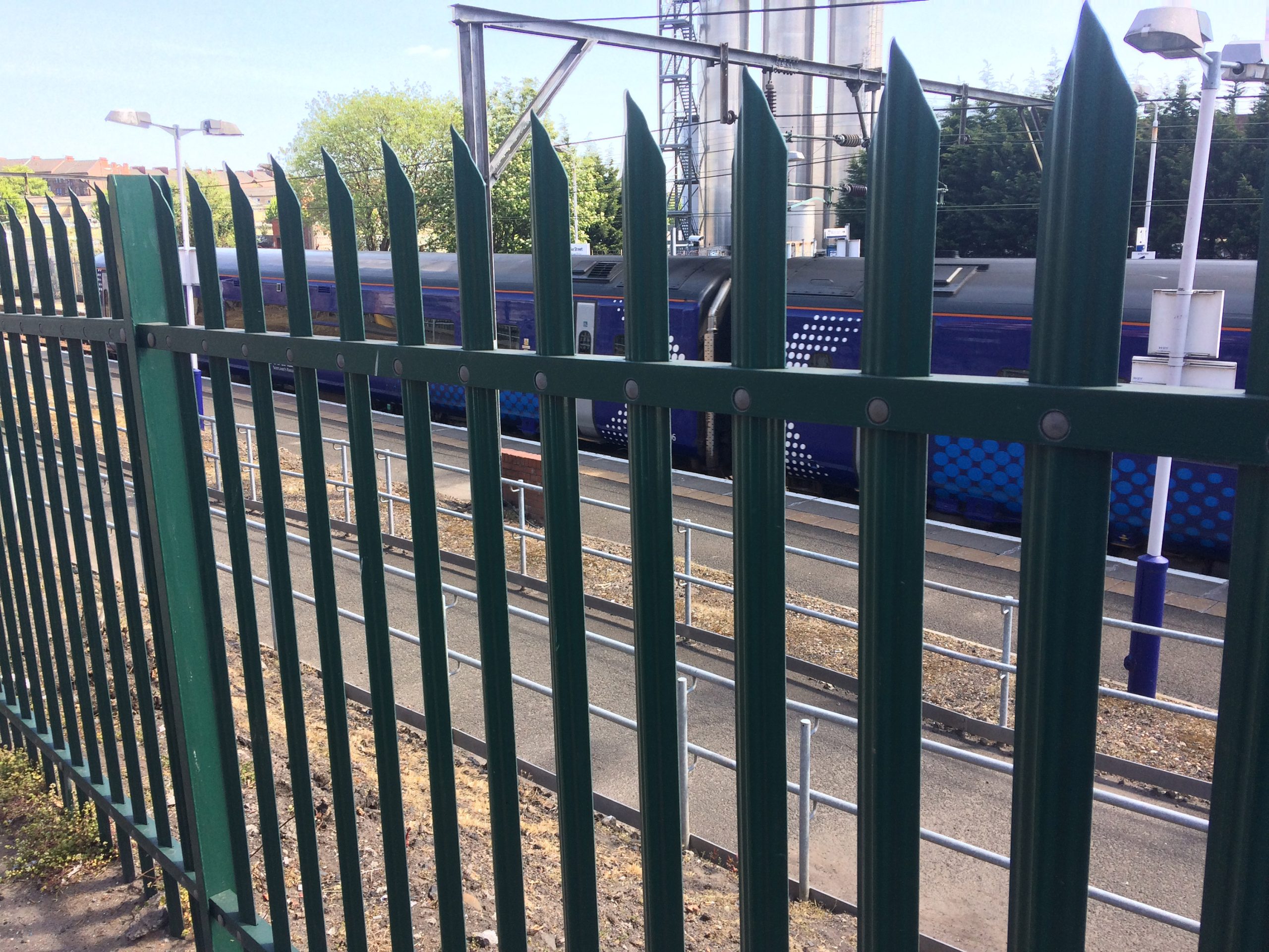 Lochrin Combi fencing installed at a railway station.