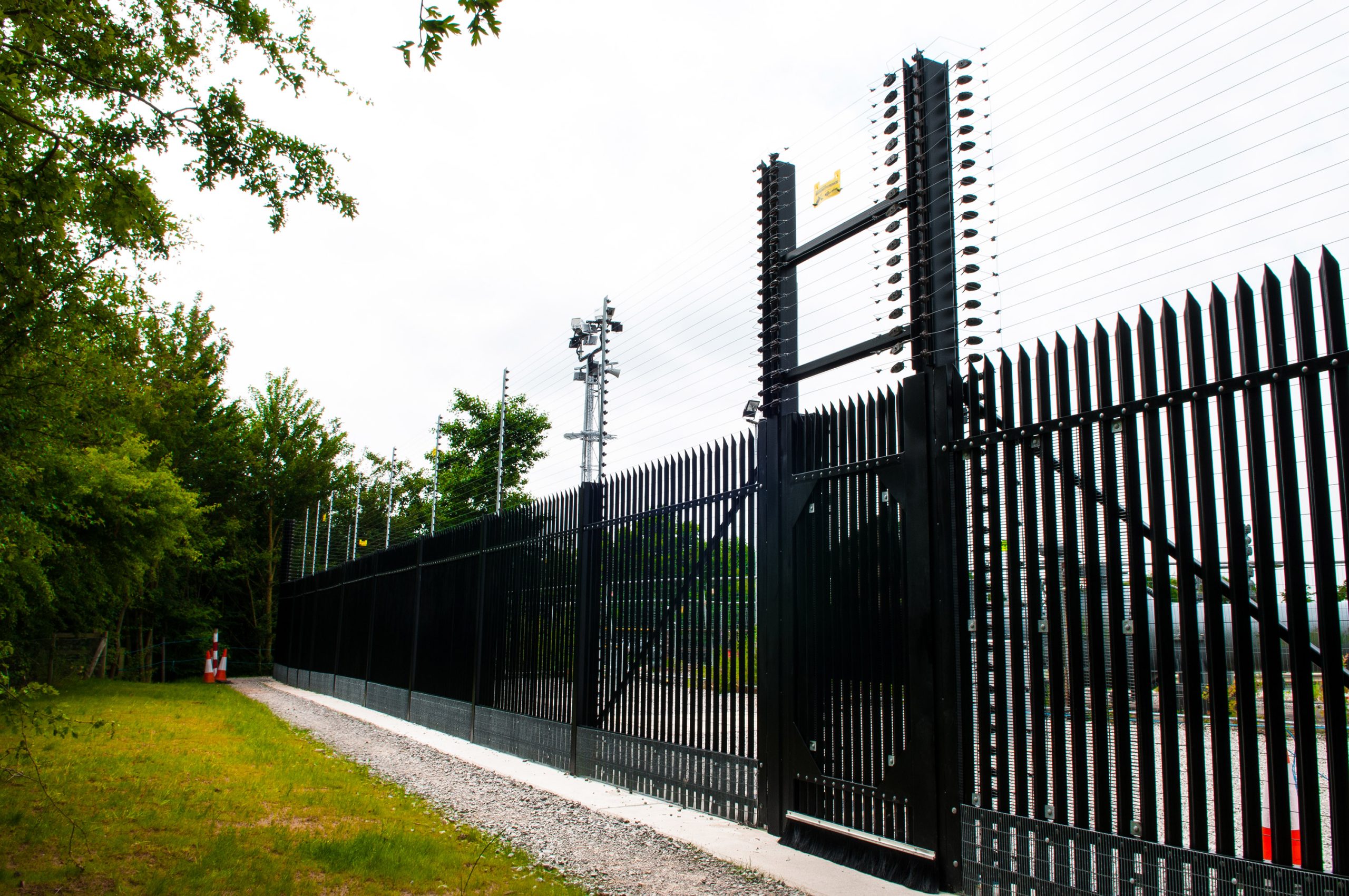 A black Lochrin Combi CPNI fencing installation.