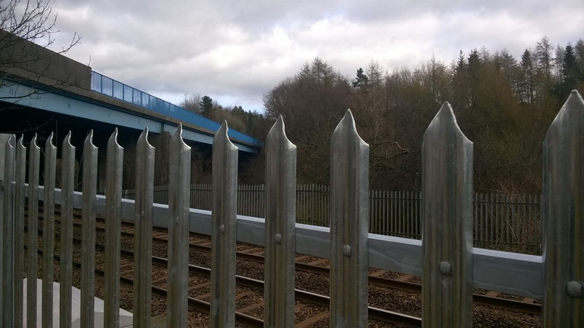 Lochrin Palisade fencing installed alongside a railway line.